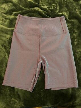 Peloton Dual Tone Rib High Rise Bike Short 7"